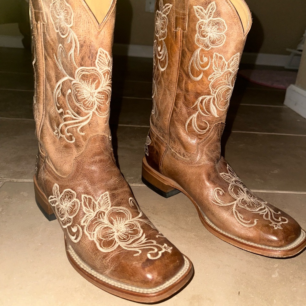 SHYANNE BOOTS